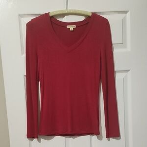 Zenana Outfitters Deep Red V-Neck Long Sleeve Top Size S